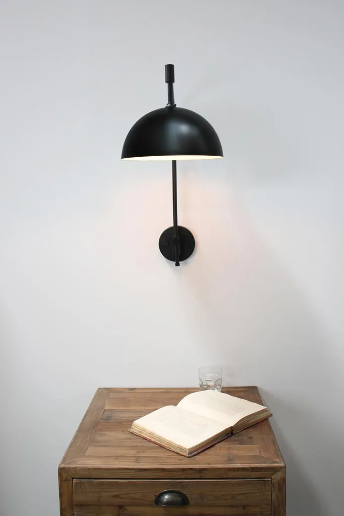 Dome Wall Lamp with Wall Plug